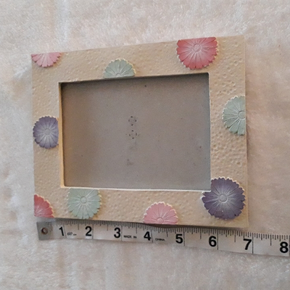 Pastel flowers 4 x 6 picture frame - Picture 5 of 5